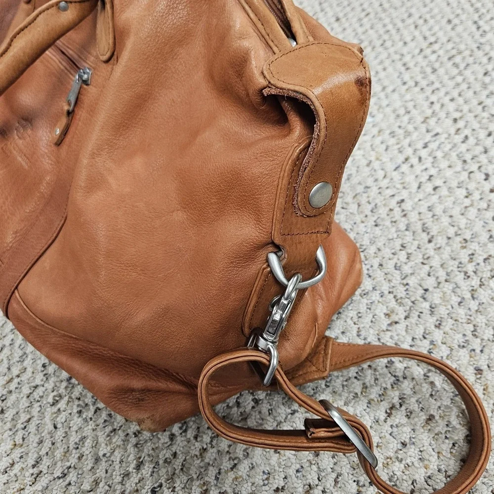 Promotional Canyon‎ Outback Leather Goods Golden Brown Leather Dufflel Travel
